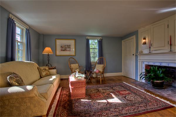 72 Cook Street Billerica, MA 01821 - Photo 8 of 25 Gallery Image 8