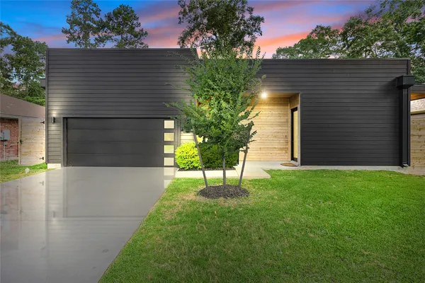 $2,950 | 1550 Ashway Street, Conroe, TX 77385