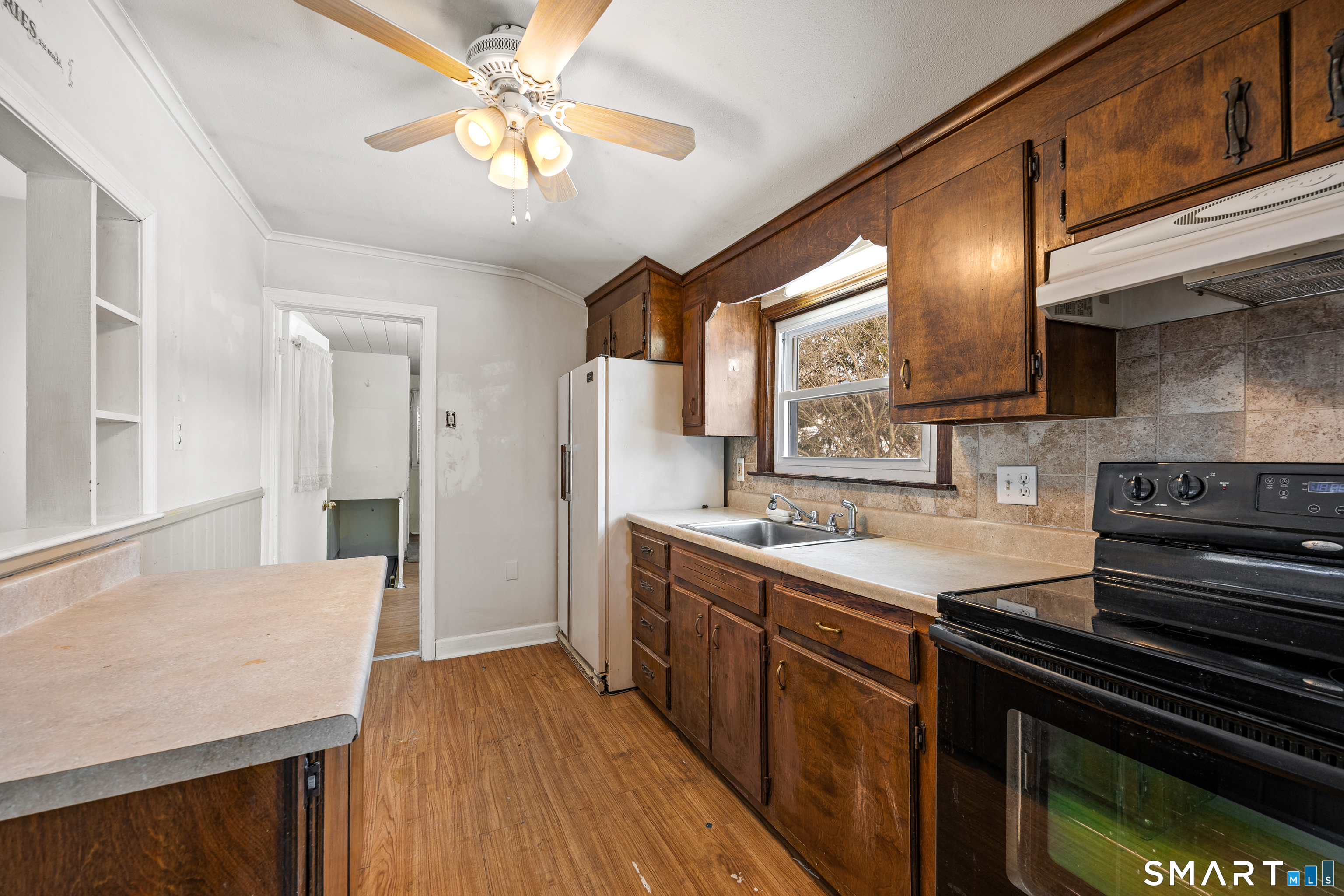 12 Woodside Street Burlington, CT 06013 - Photo 11 of 35