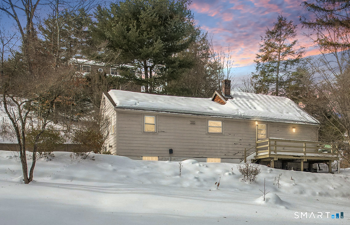 12 Woodside Street Burlington, CT 06013 - Photo 2 of 35