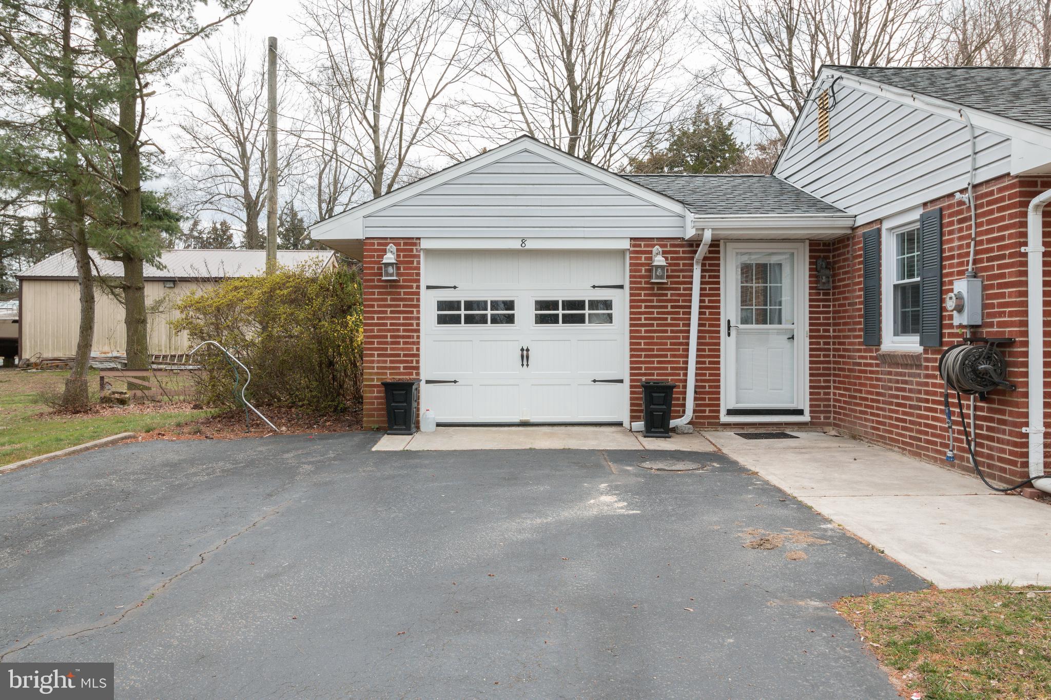 8 Parvin Road Bridgeton, NJ 08302 - Photo 3 of 26