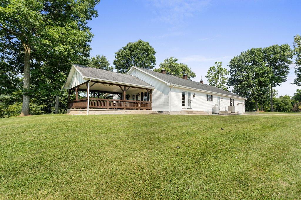 2124 Cove Run Road Bainbridge, OH 45612 - Photo 3 of 29