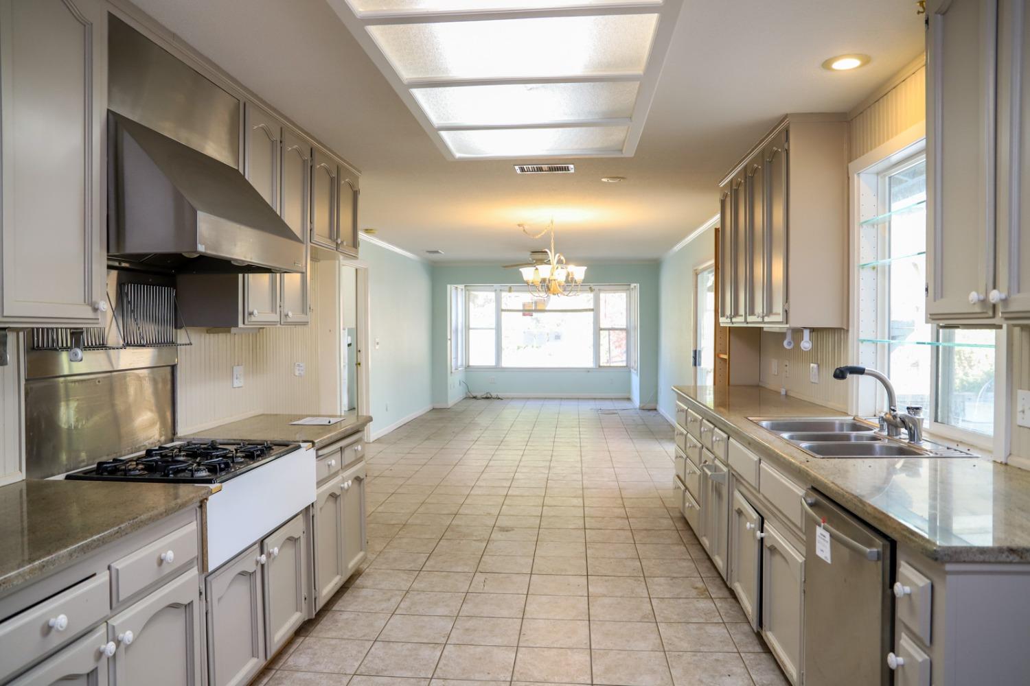 46027 Strawberry Road Coarsegold, CA 93614 - Photo 17 of 32 Gallery Image 17