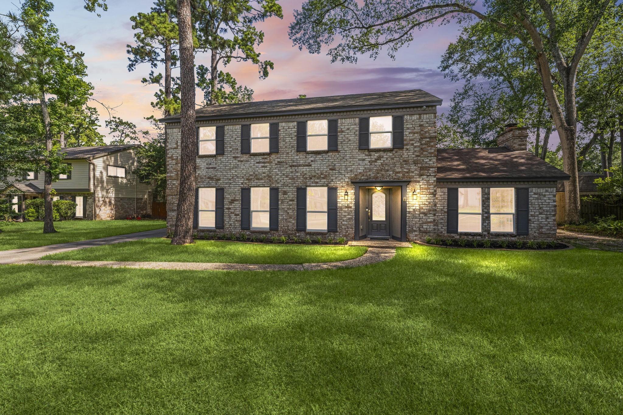 Welcome home to 6030 Craigway Rd!