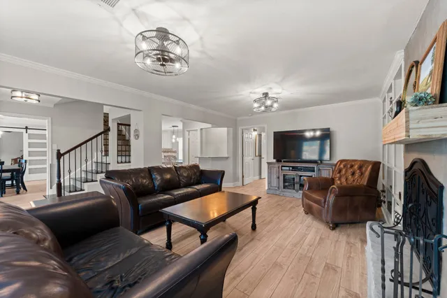 $430,000 | 6030 Craigway Road, Spring, TX 77389