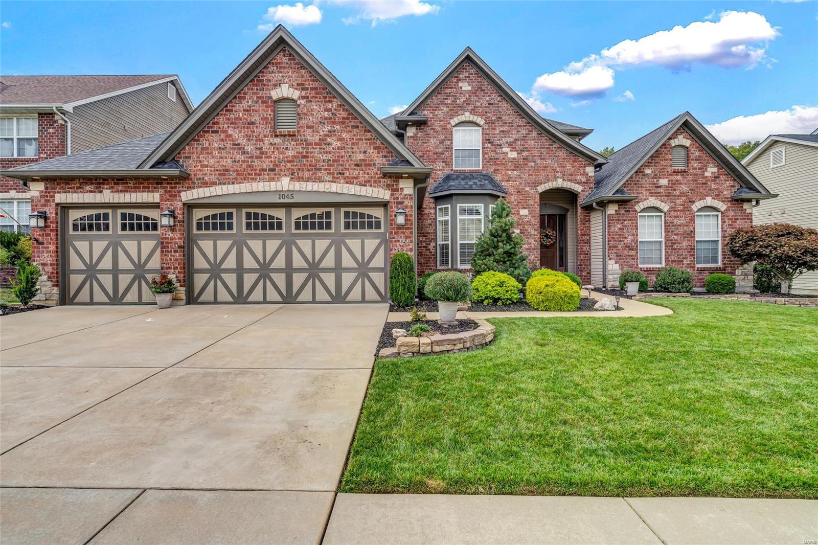1045 Bridlewood Valley Point High Ridge, MO 63049 - Photo 1 of 59 Gallery Image 1