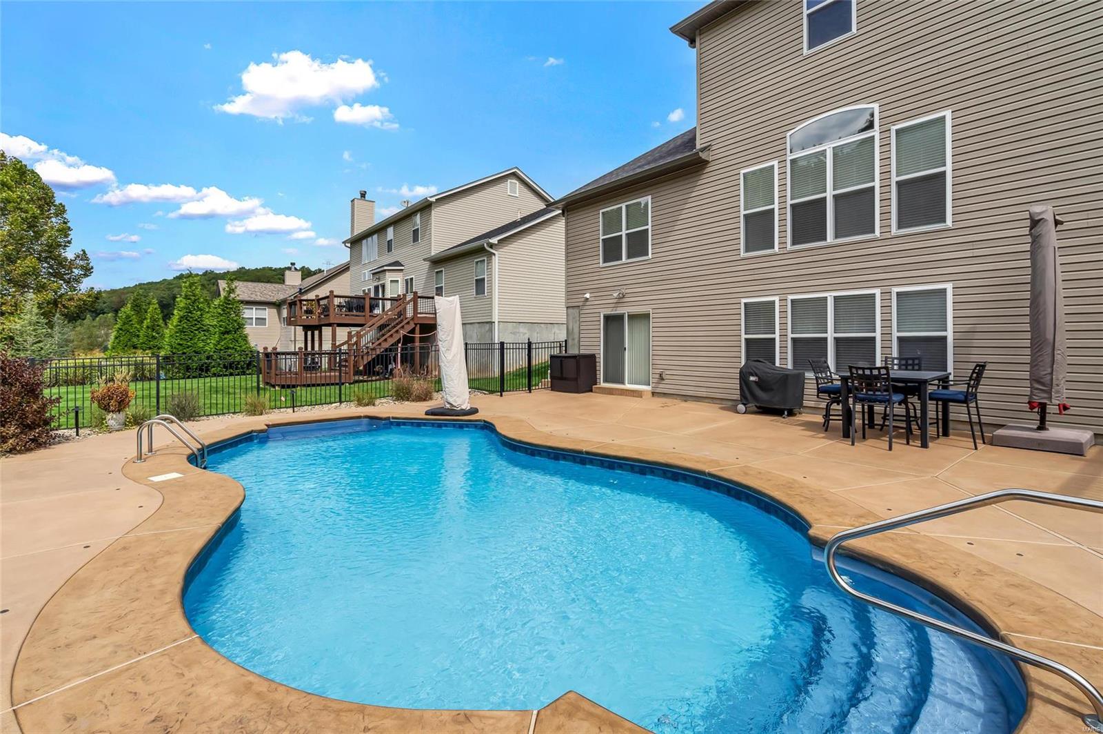1045 Bridlewood Valley Point High Ridge, MO 63049 - Photo 7 of 59 Gallery Image 7
