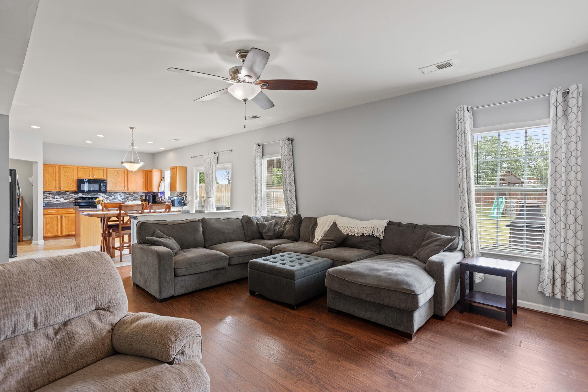 107 Castleton Circle Boiling Springs, SC 29316 - Photo 7 of 37 Gallery Image 7