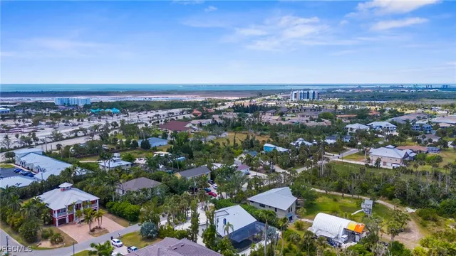 $837,000 | 13270 Electron Drive, Fort Myers, FL 33908