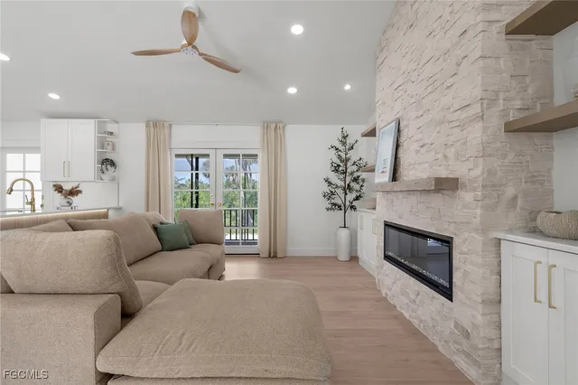 $837,000 | 13270 Electron Drive, Fort Myers, FL 33908