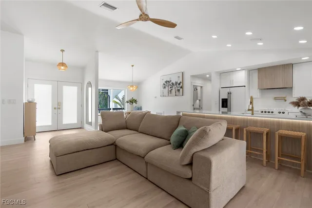 $837,000 | 13270 Electron Drive, Fort Myers, FL 33908