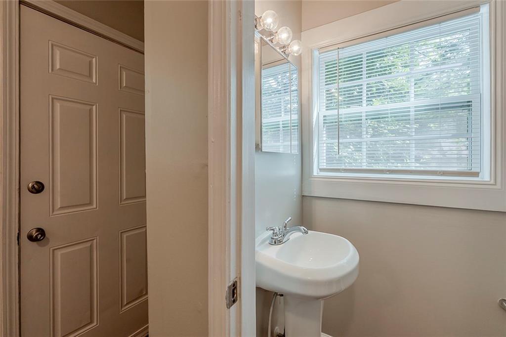 2245 Dauphine Street Atlanta, GA 30344 - Photo 26 of 32