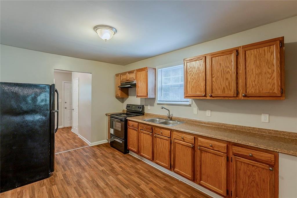 2245 Dauphine Street Atlanta, GA 30344 - Photo 7 of 32