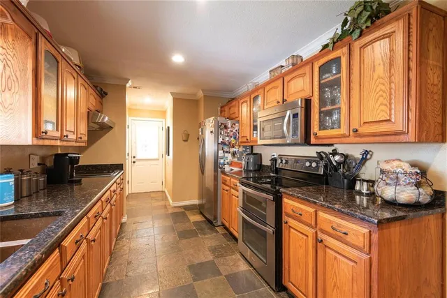 $542,000 | 4105 County Road 3134, Lone Oak, TX 75453