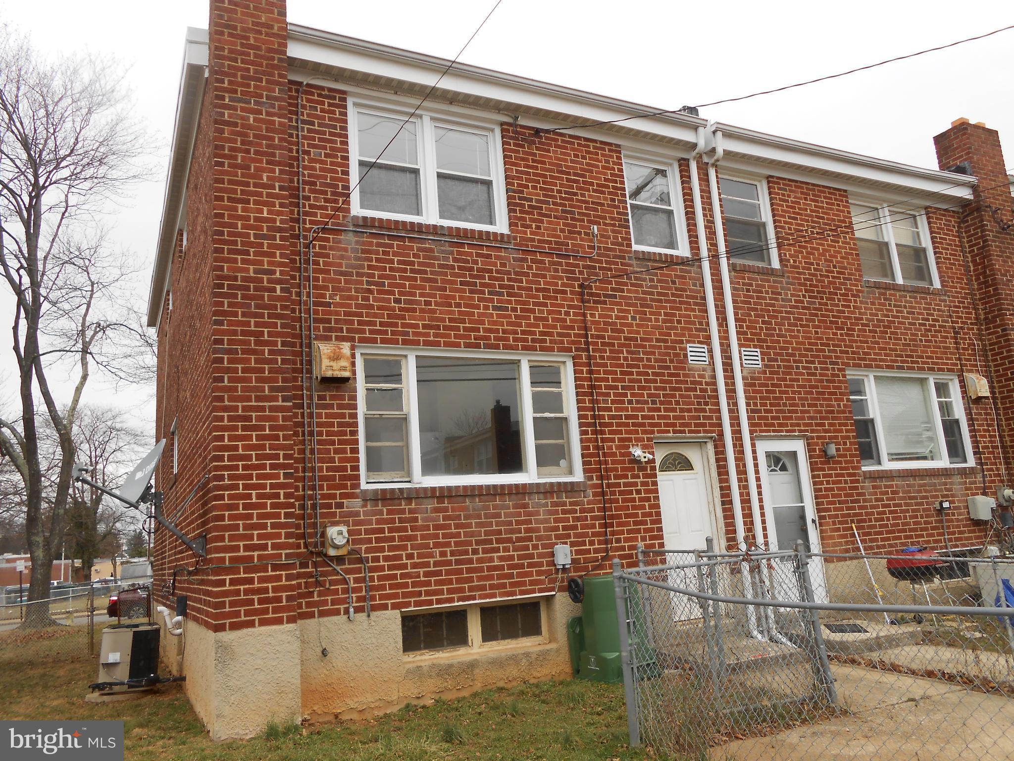 4211 Crest Heights Road Baltimore, MD 21215 - Photo 5 of 21 a front view of a house