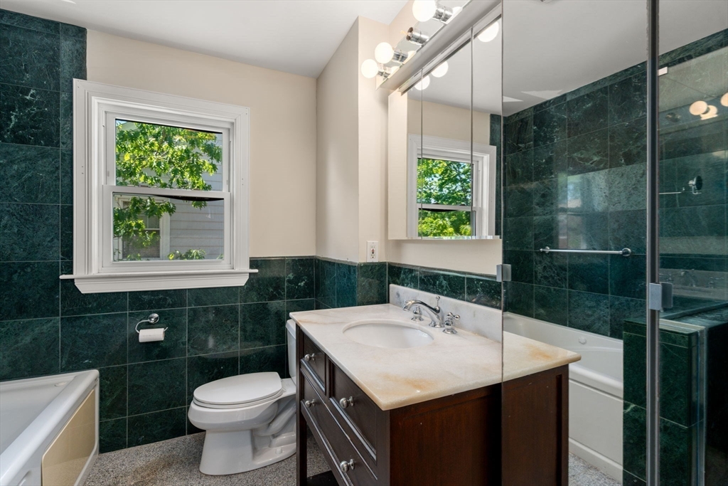 261 Russett Road Brookline, MA 02467 - Photo 22 of 36