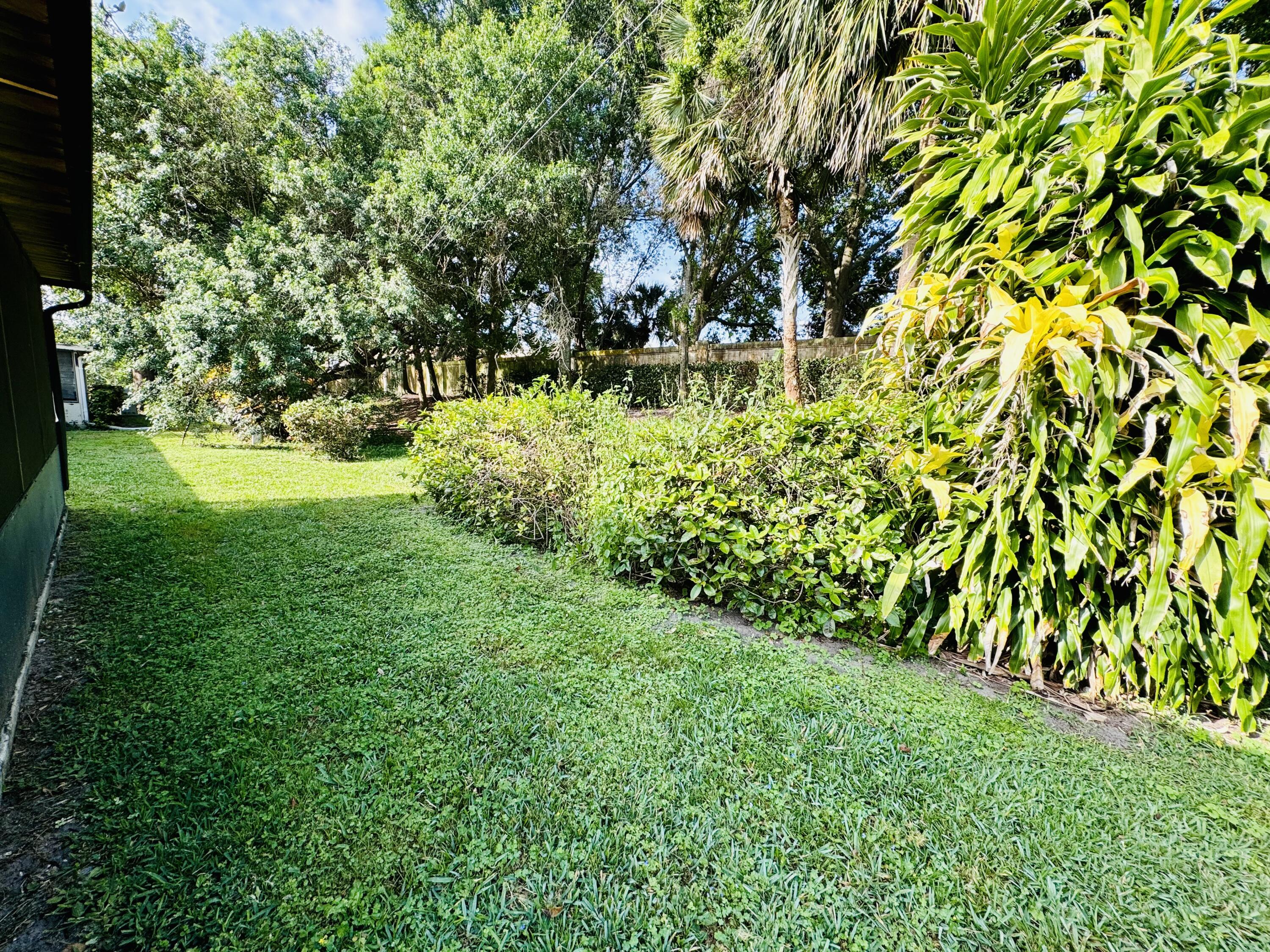 6274 Dusenburg Road Delray Beach, FL 33484 - Photo 3 of 22 IMG_6028