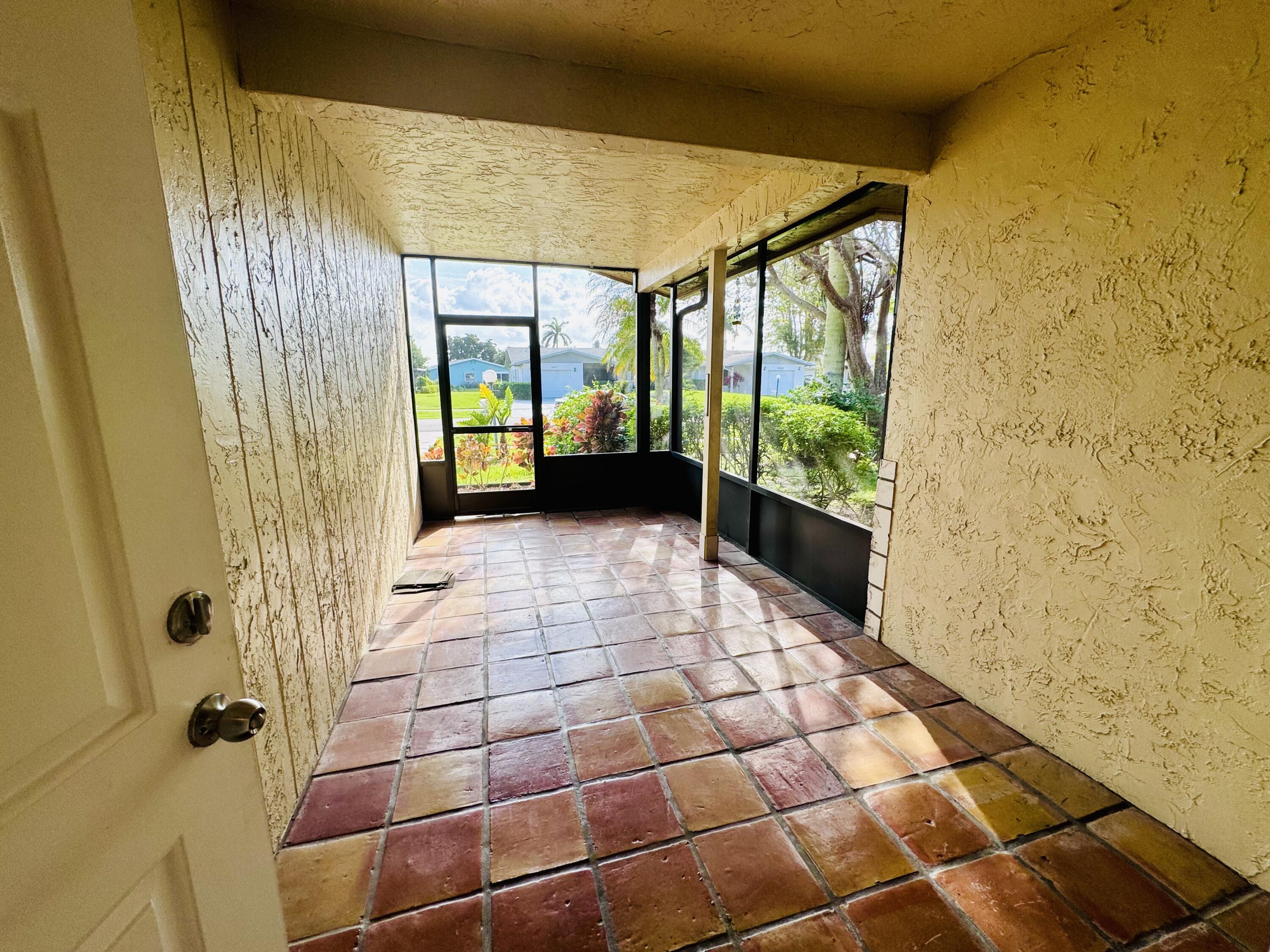 6274 Dusenburg Road Delray Beach, FL 33484 - Photo 6 of 22 IMG_6029