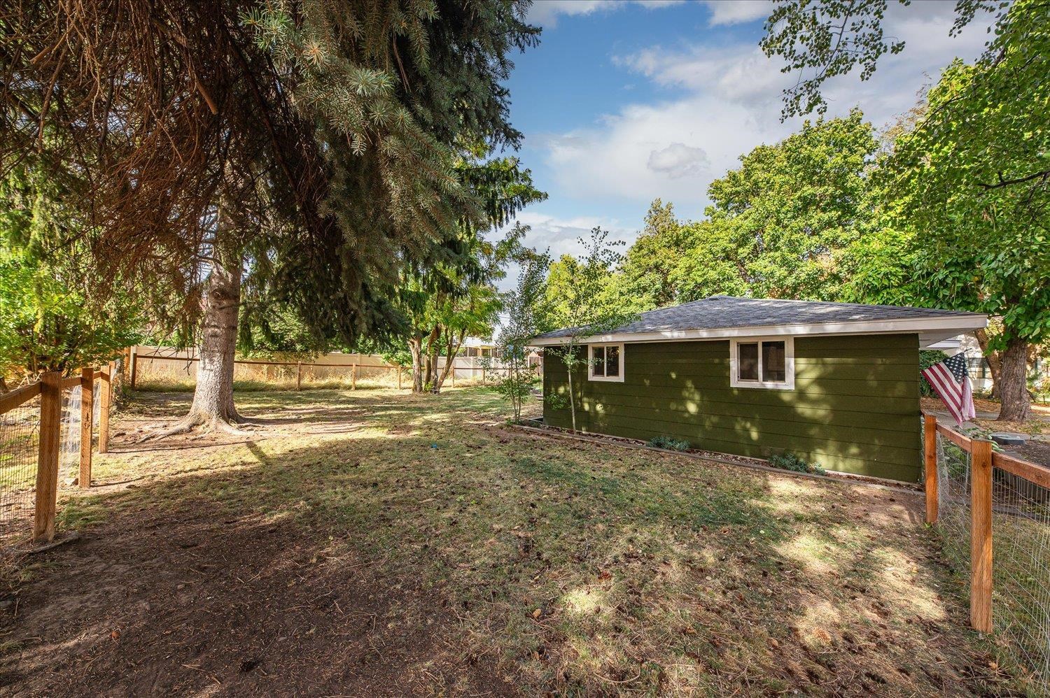 1806 6th Street Cheney, WA 99004 - Photo 29 of 37 Gallery Image 29