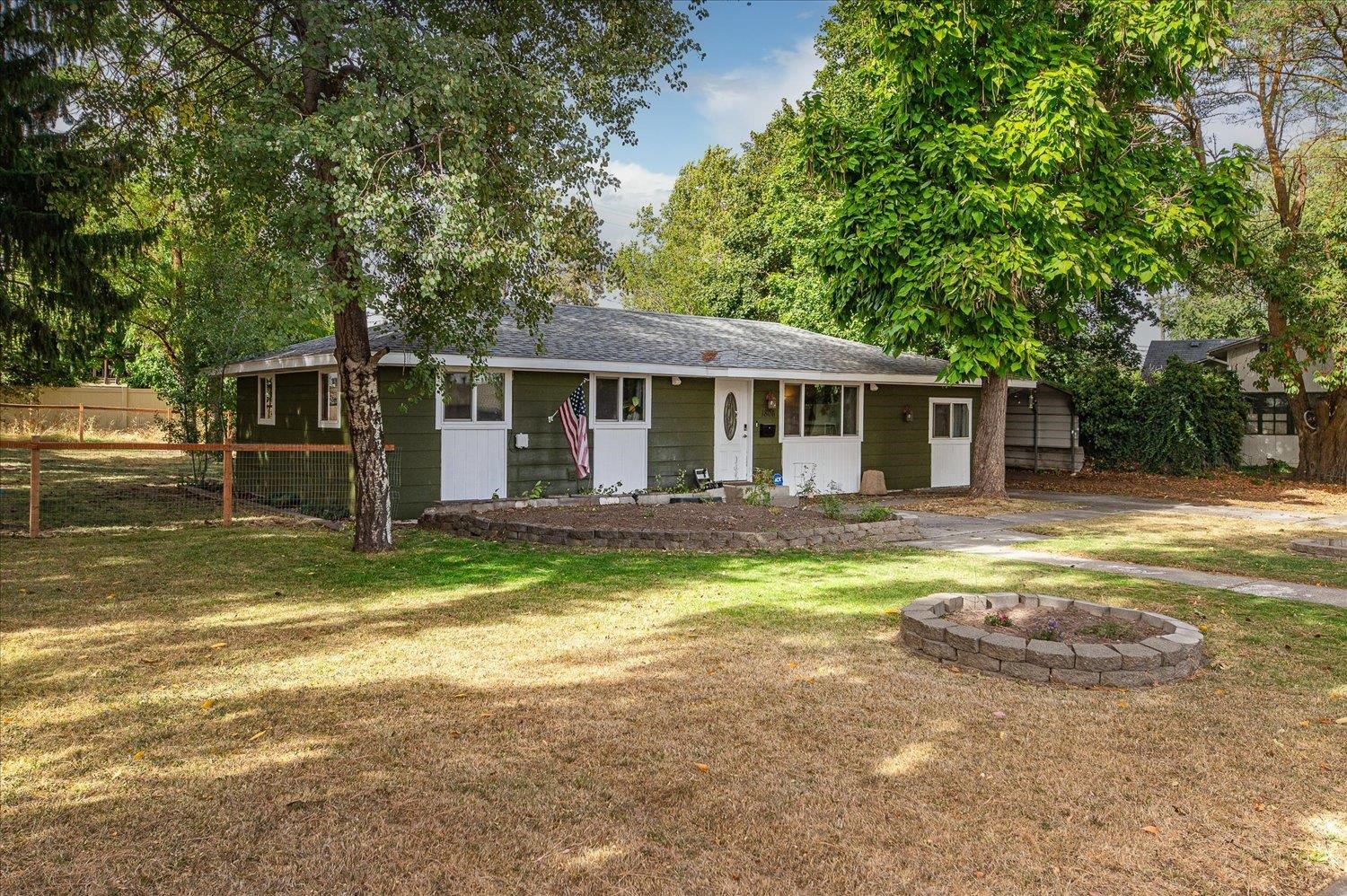 1806 6th Street Cheney, WA 99004 - Photo 3 of 37 Gallery Image 3