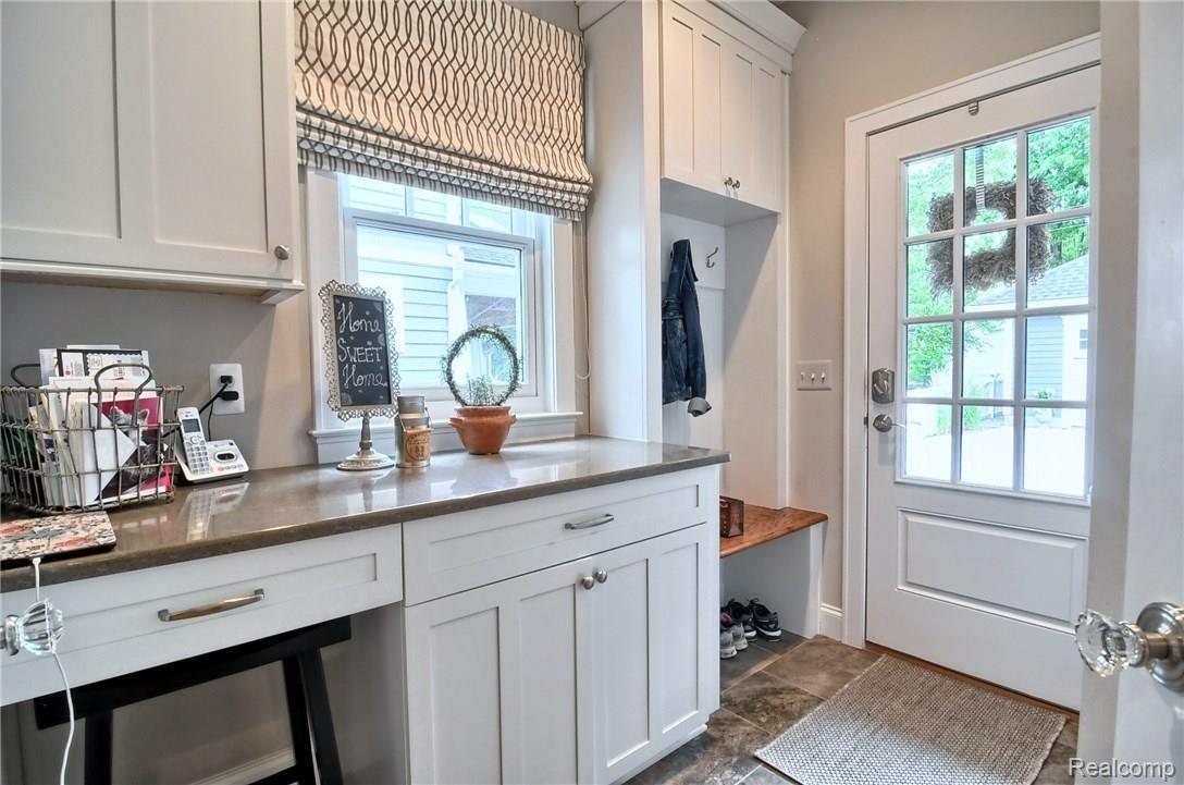 1018 Mahaffey Street Rochester, MI 48307 - Photo 31 of 33 Mud_Room.jpg
