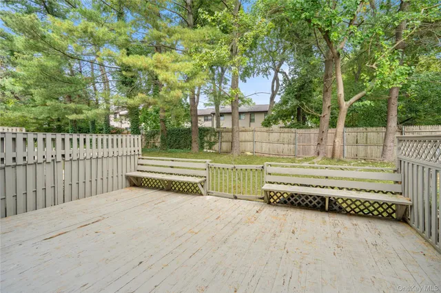 $6,000 | 236 Hamlet Drive, Jericho, NY 11753