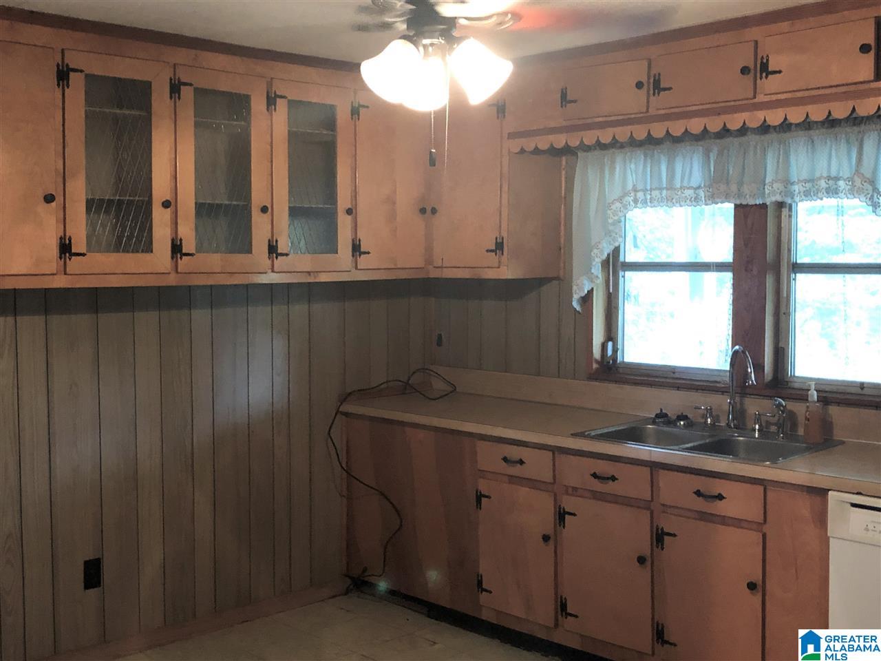 7226 Glass Drive Bessemer, AL 35023 - Photo 3 of 15