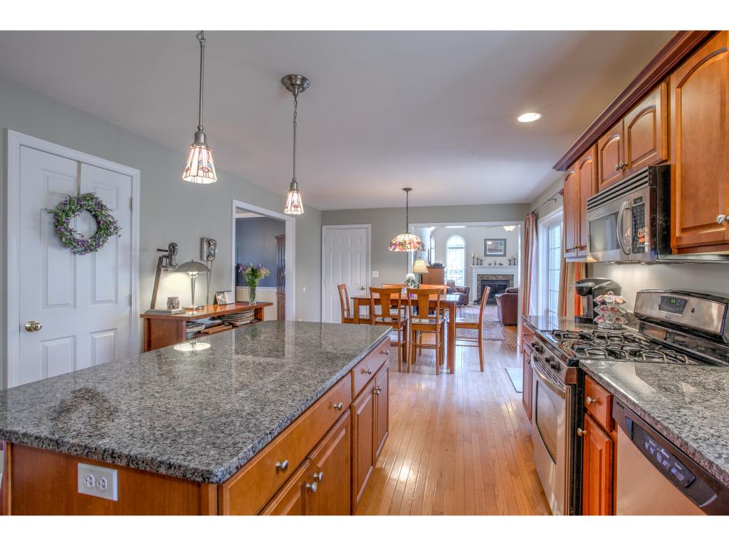 45 Mitchell Pond Road Windham, NH 03087 - Photo 11 of 35