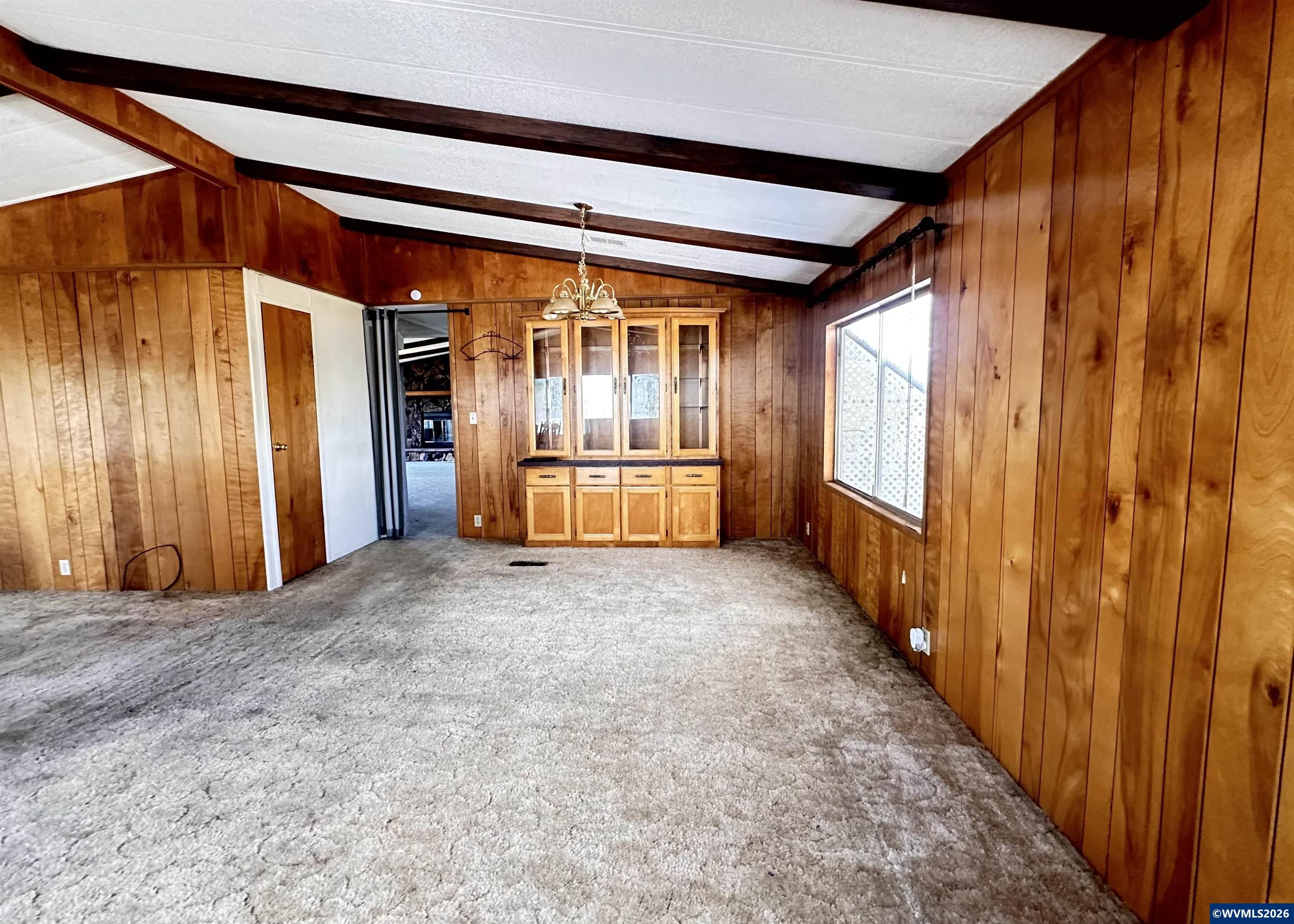 5422 Portland Road Northeast, Unit 129 Salem, OR 97305 - Photo 7 of 36
