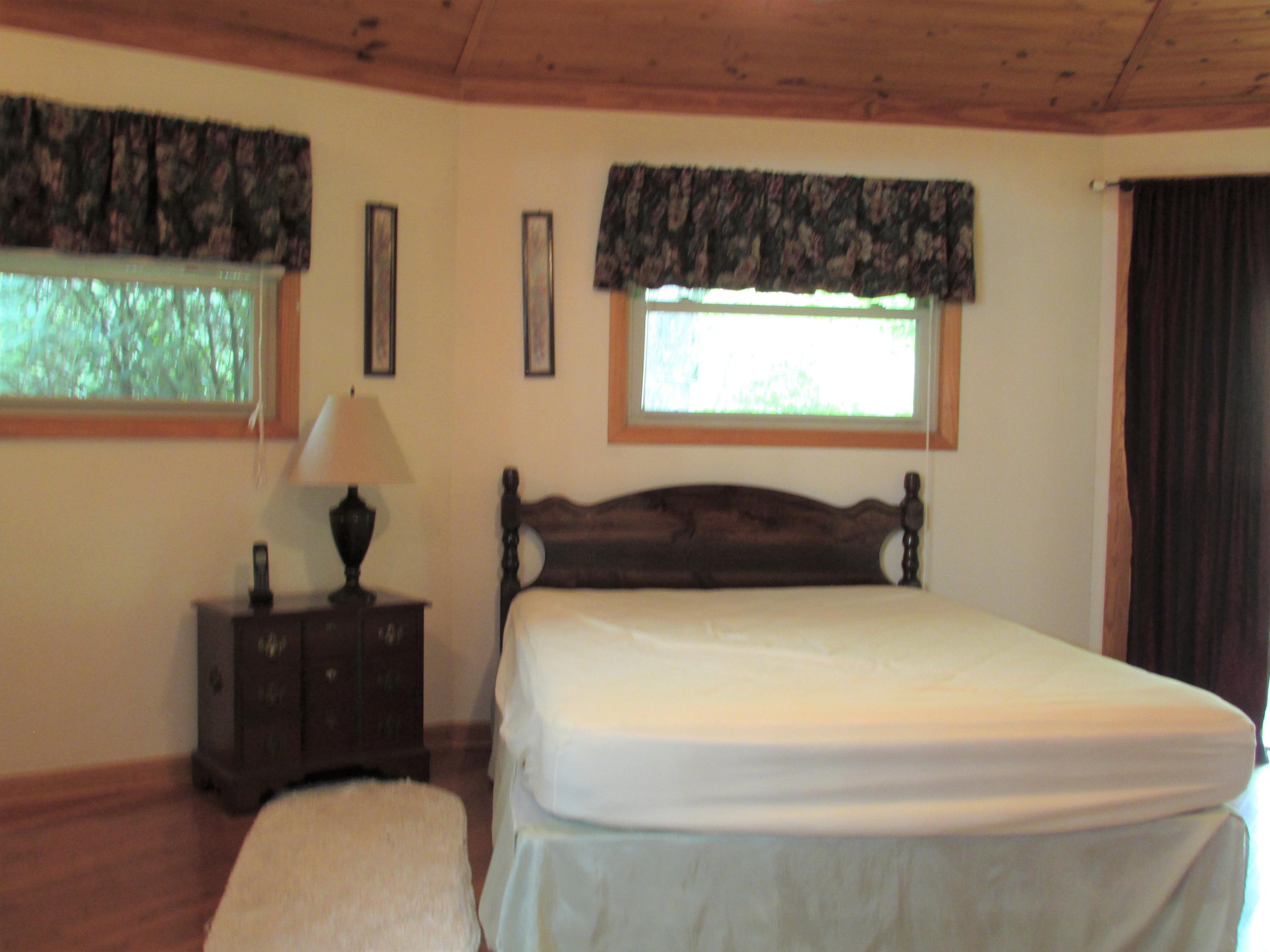 167 Violet Lane Hampton, TN 37658 - Photo 31 of 55 167 Violet Lane Hampton TN 37658 (49)
