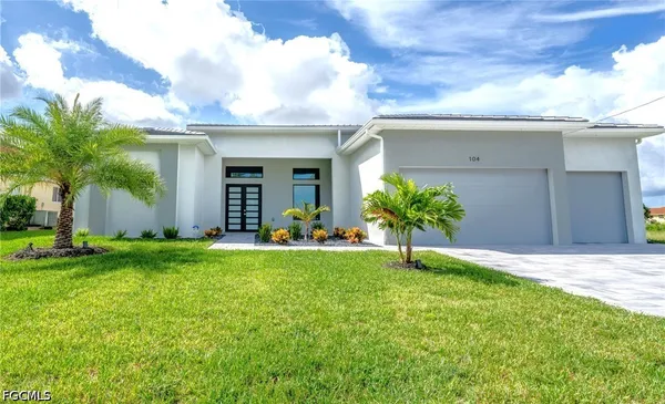 $830,000 | 104 Northeast 6th Street, Cape Coral, FL 33909