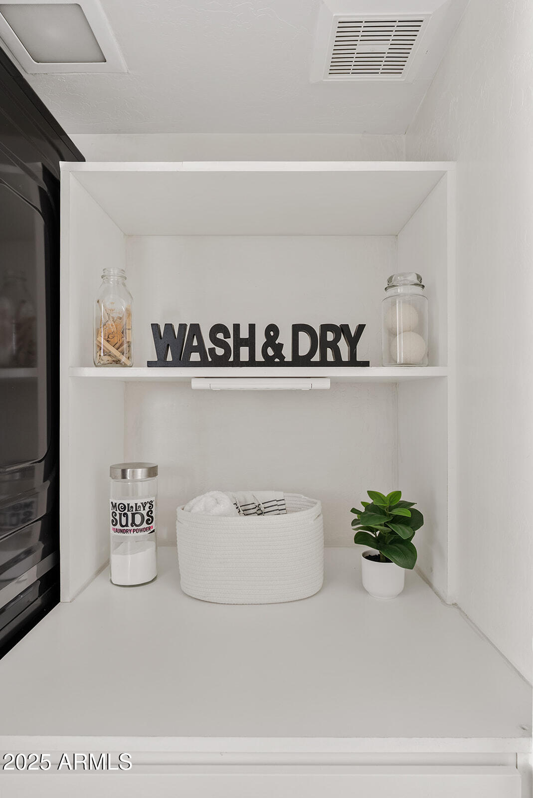 861 West Shellfish Drive Gilbert, AZ 85233 - Photo 12 of 30 a close view of cabinet