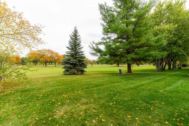 $249,900 | 1169 Golf Court, DeKalb, IL 60115