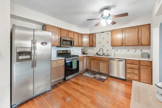 $249,900 | 1169 Golf Court, DeKalb, IL 60115