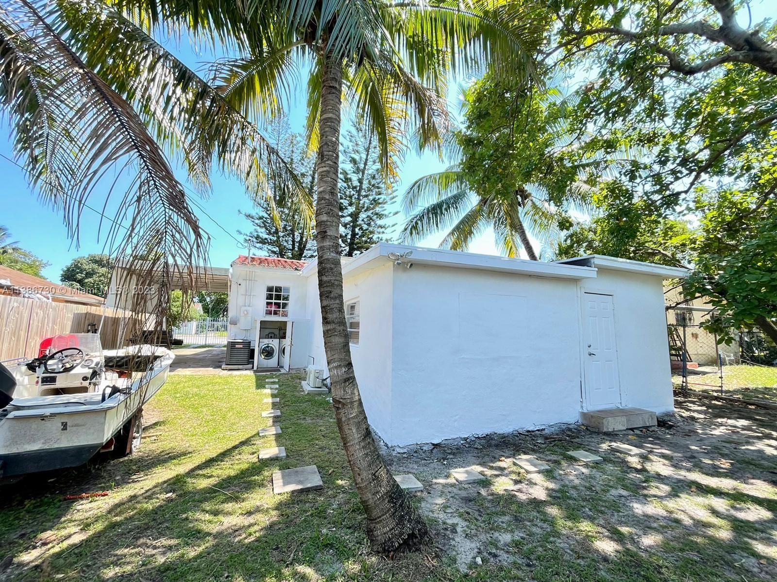 451 Northwest 82nd Street Miami, FL 33150 - Photo 18 of 27