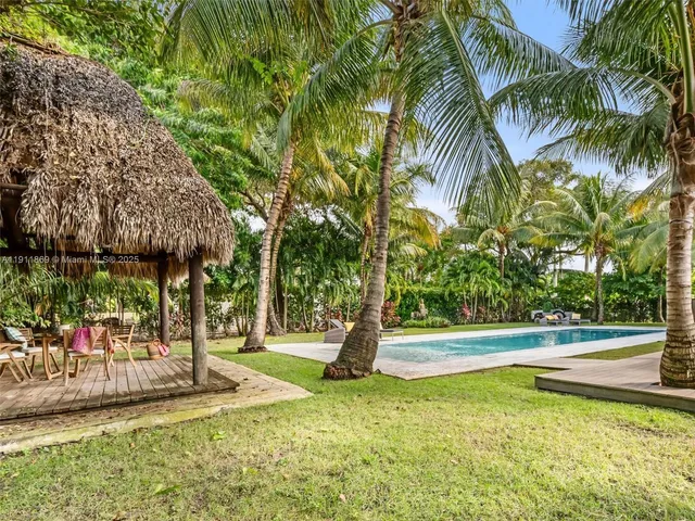 $1,995,000 | 151 Northwest 87th Street, El Portal, FL 33150