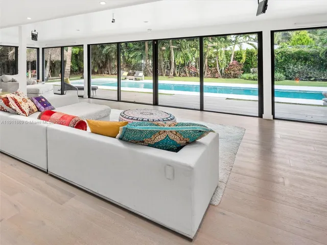 $1,995,000 | 151 Northwest 87th Street, El Portal, FL 33150