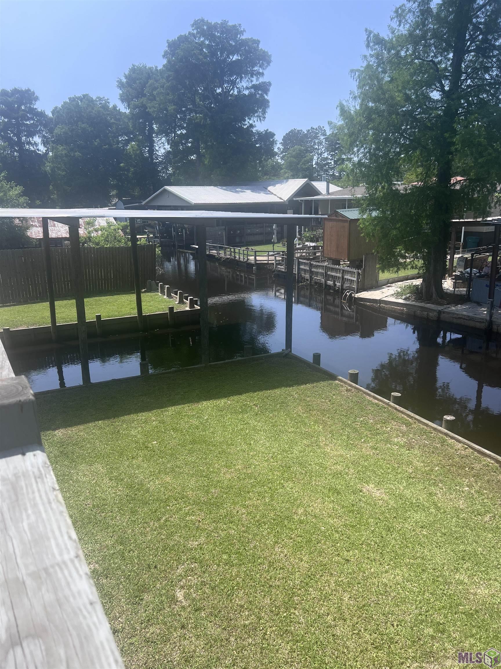 32027 Pats Lane Springfield, LA 70462 - Photo 1 of 18