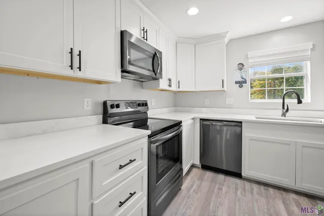 $329,900 | 32027 Pats Lane, Springfield, LA 70462