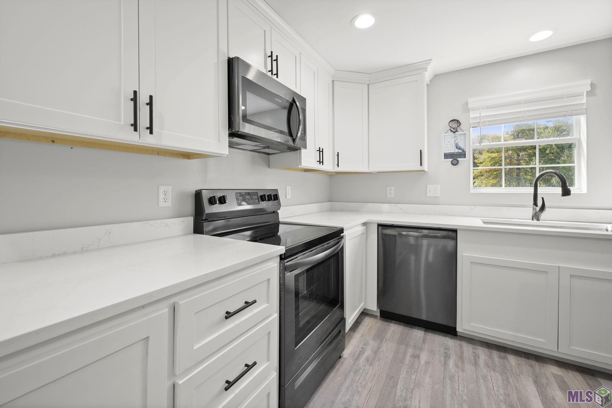 32027 Pats Lane Springfield, LA 70462 - Photo 5 of 16