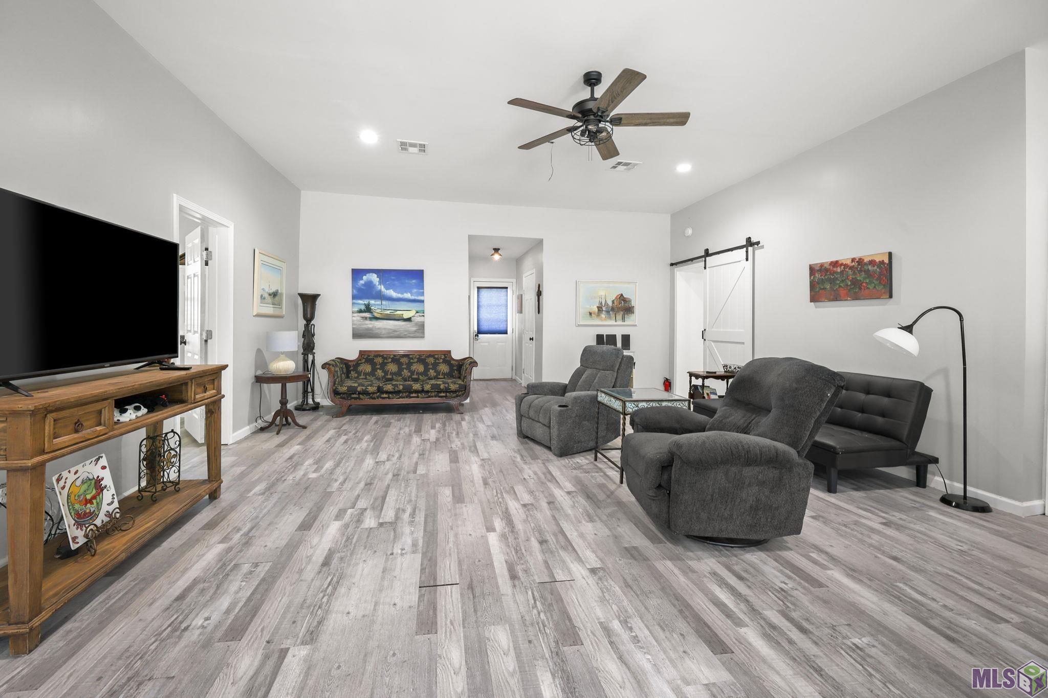 32027 Pats Lane Springfield, LA 70462 - Photo 8 of 18