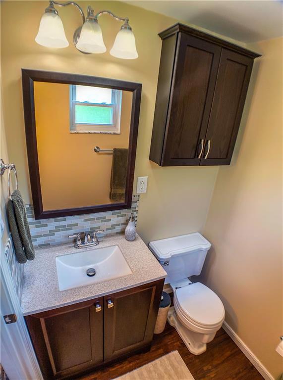 582 Filmore Road Pittsburgh, PA 15221 - Photo 14 of 25