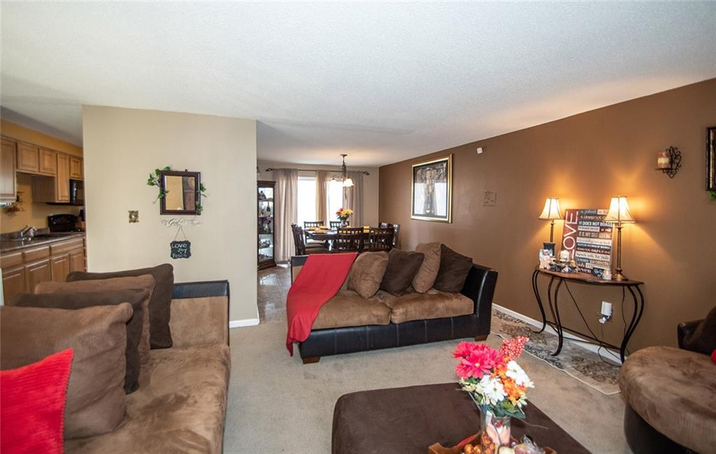 10338 Rouark Lane Indianapolis, IN 46229 - Photo 2 of 40 Gallery Image 2