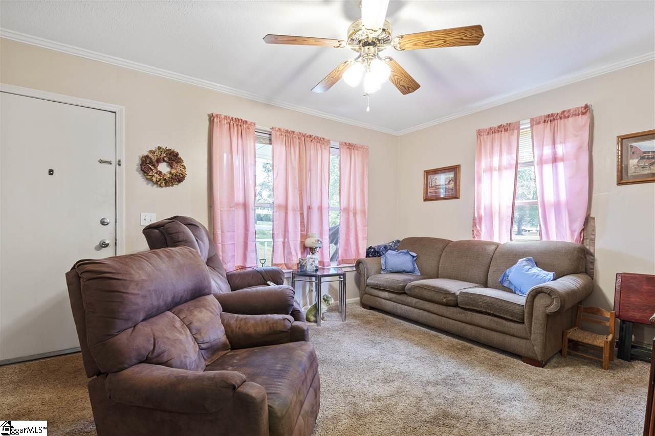 391 South Bennetts Bridge Road Greer, SC 29651 - Photo 8 of 28 Gallery Image 8