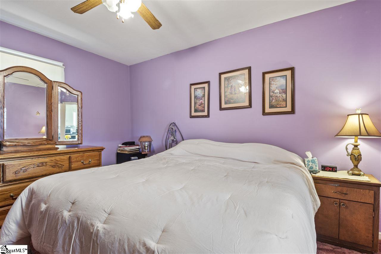 391 South Bennetts Bridge Road Greer, SC 29651 - Photo 10 of 28 Gallery Image 10