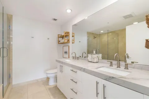$1,299,000 | 550 Okeechobee Boulevard, Unit 622, West Palm Beach, FL 33401