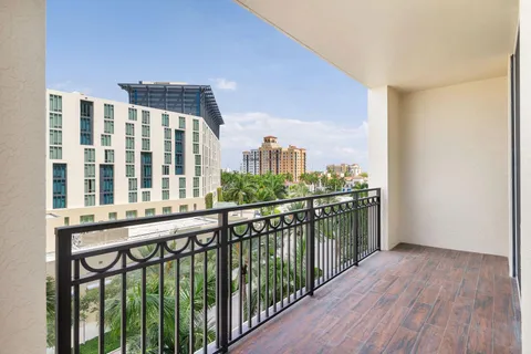 $1,299,000 | 550 Okeechobee Boulevard, Unit 622, West Palm Beach, FL 33401