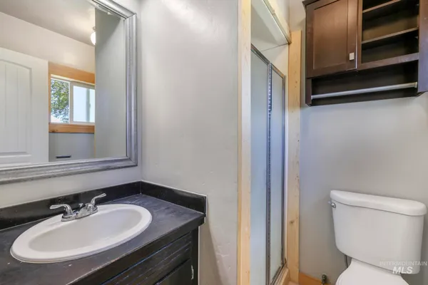 $799,999 | 564 Blue Lakes Boulevard, Twin Falls, ID 83301