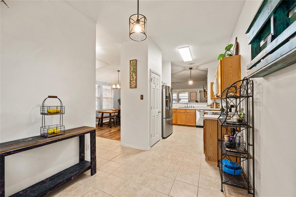 4257 Highgate Road Fort Worth, TX 76244 - Photo 16 of 28