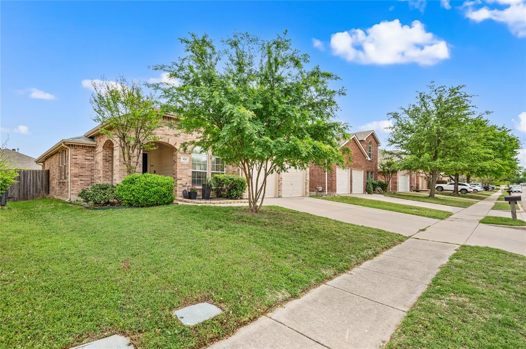4257 Highgate Road Fort Worth, TX 76244 - Photo 4 of 28